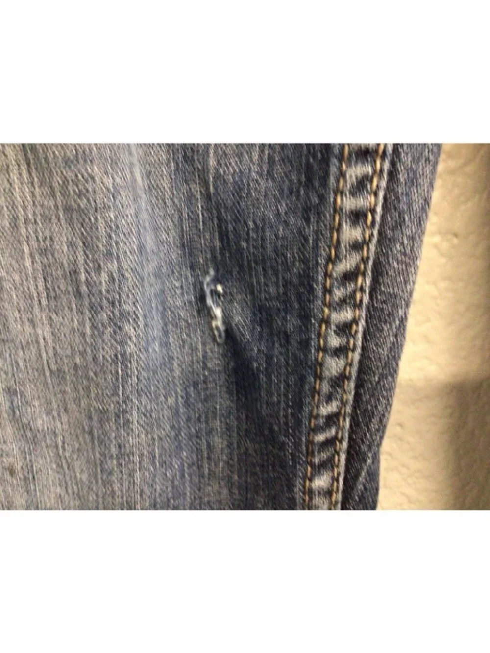Cody James Mens Straight Leg Stretch Denim Jeans Size 31 X 36 Flaw